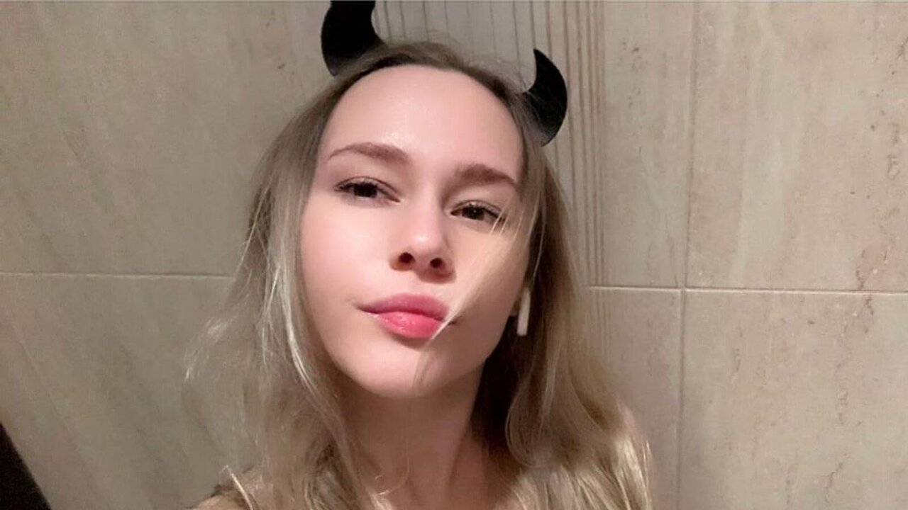 Live Porn Camera of GillianBaskett