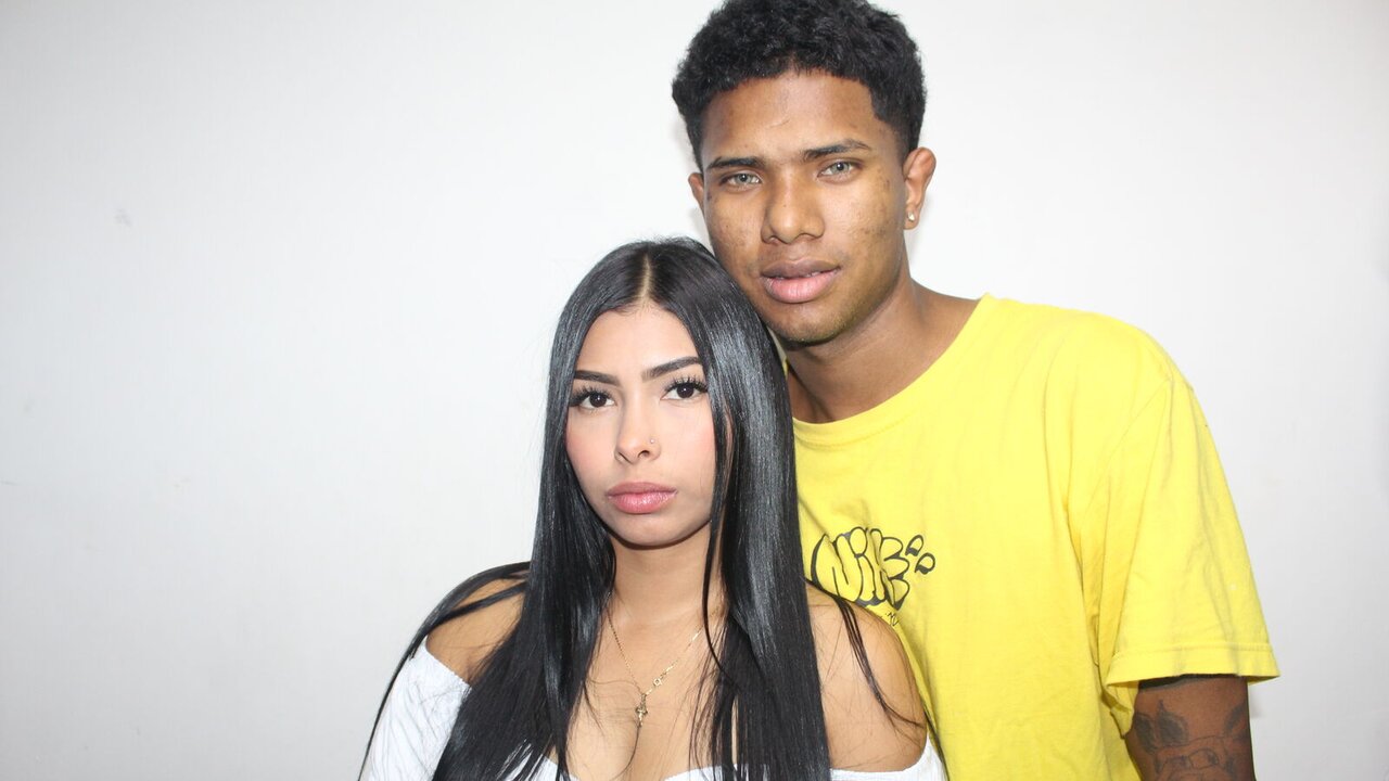 Live Porn Camera of IsabellaAndPablo