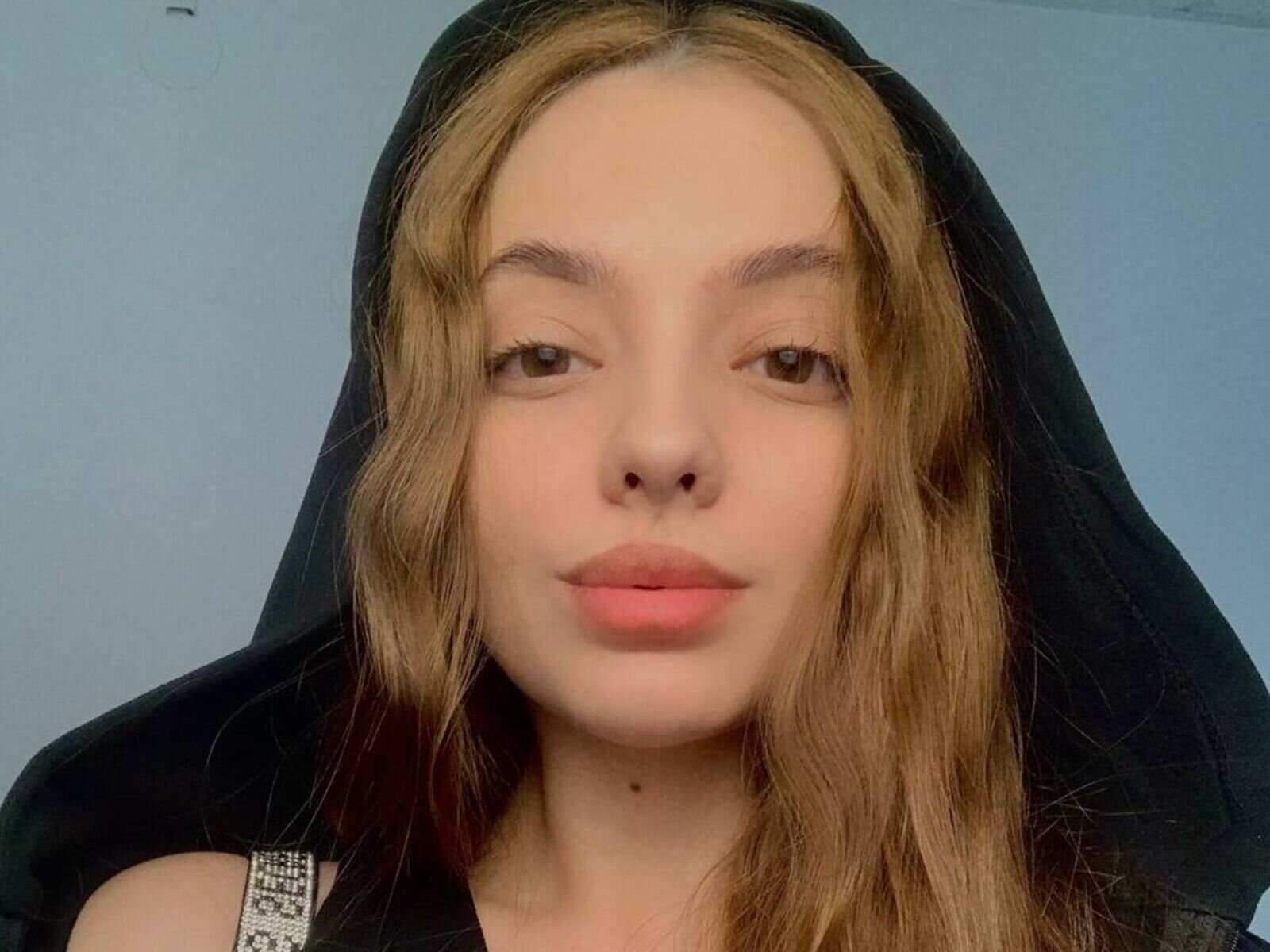 Live Porn Camera of MelanieAlves